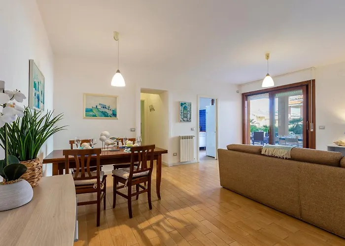 Appartamento Sardinia Re - Borgo 66 *