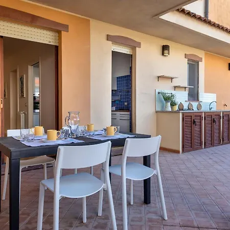 Sardinia Re - Borgo 66 Apartamento