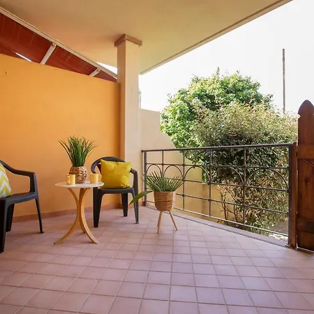 Apartamento Sardinia Re - Borgo 66 *