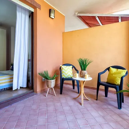 Sardinia Re - Borgo 66 *