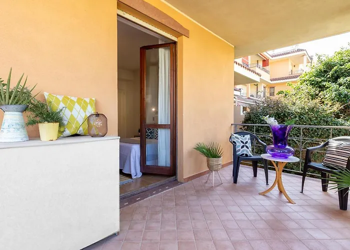 Апартаменты Sardinia Re - Borgo 66 *