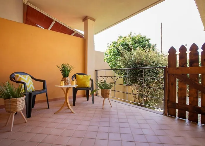 Апартаменты Sardinia Re - Borgo 66 *