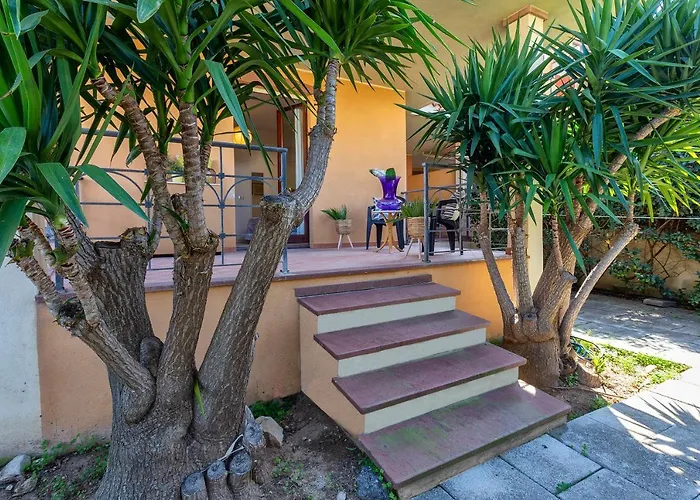 Sardinia Re - Borgo 66 Апартаменты